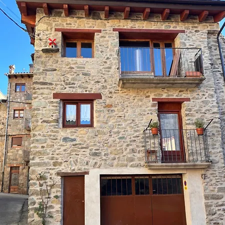 Cal Barracaire Apartman *